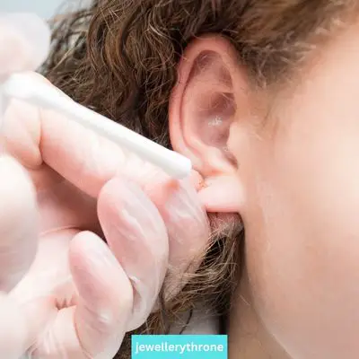 What To Do If Your Earring Holes Close Up